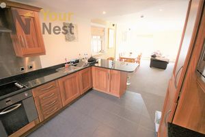 Photo 18- click for photo gallery